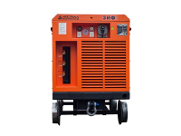 Компрессор винтовой ЗИФ ШВ 33 0,7 (660 1140 в, на скатах)