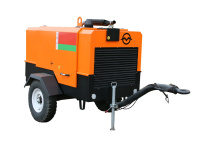 Винтовой компрессор ММЗ ПВ 12/0,7 (на шасси с регулируемым дышлом)