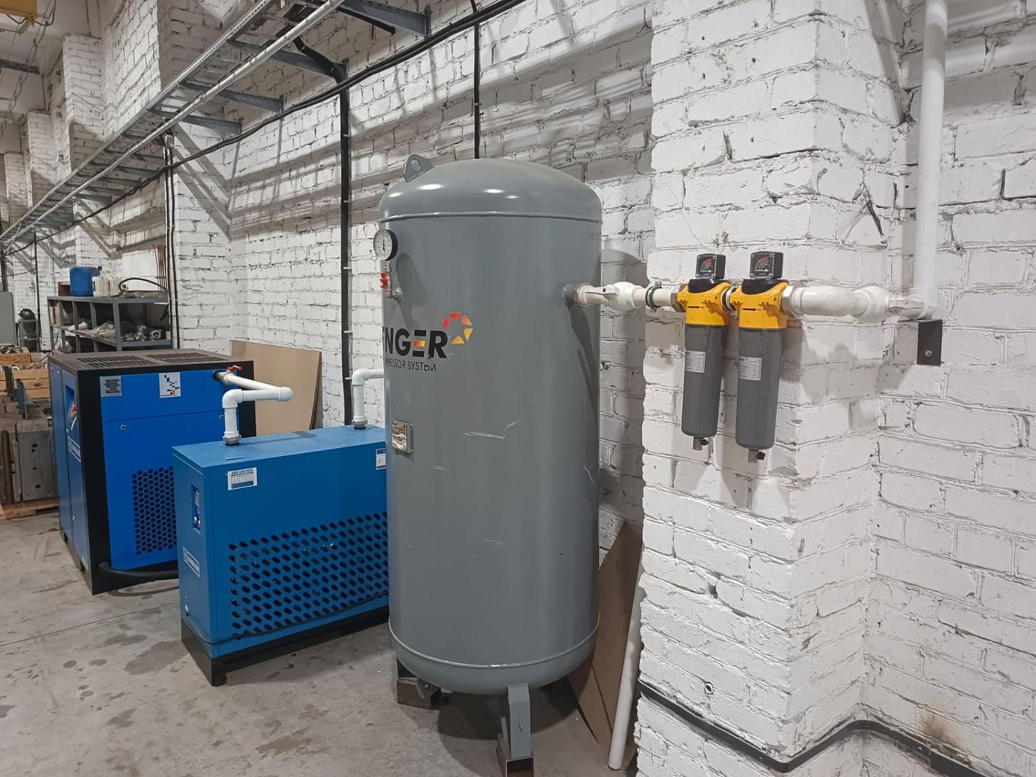 Винтовой компрессор "Hansmann" RSA 37 10 бар для ООО «Газснабинвест»